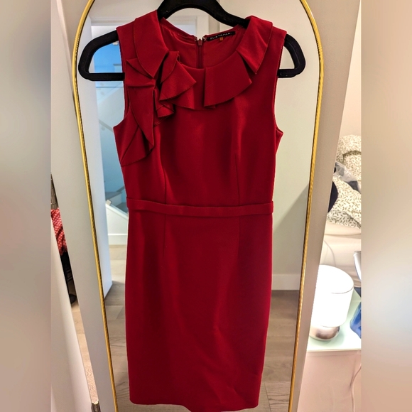Elie Tahari Rich Red Dress Size 2 - Picture 1 of 9